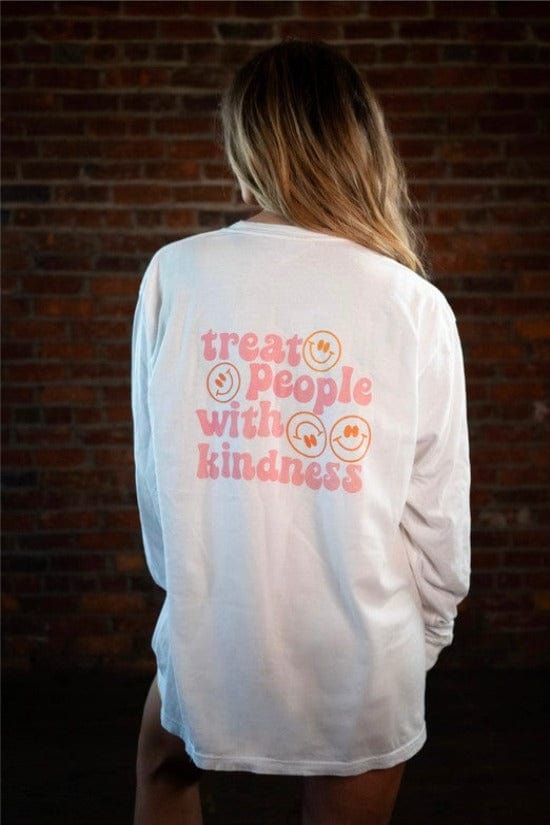 TREAT PEOPLE WITH KINDNESS GRAPHIC TEE
