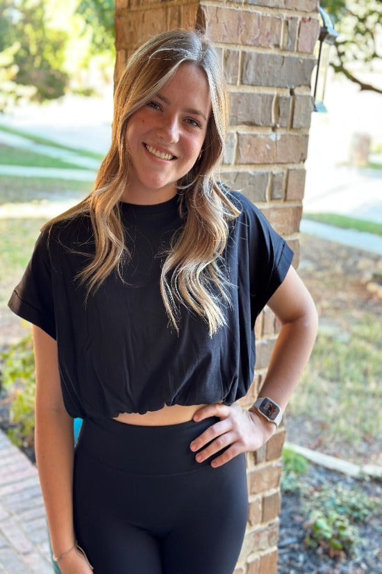 CHIC BLACK SHIRRED CROP ATHLEISURE TOP WITH CUFFED SLEEVES